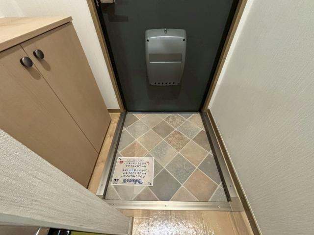 サニーハイツ御立N（借上）の玄関