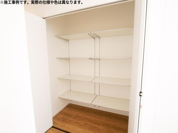 汐見ⅡＷ　新築の収納|※施工事例写真です。実際の仕様や色は異なります。