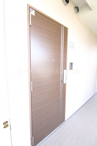 クレアガーデンの玄関