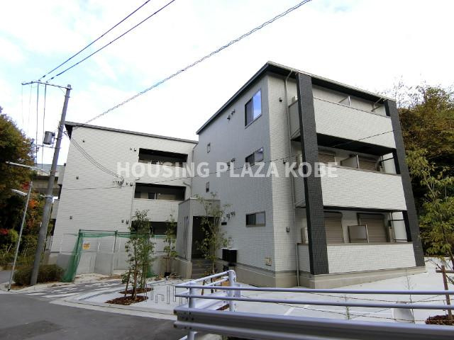 エヌエムサンカンテキャトフＣ棟の外観