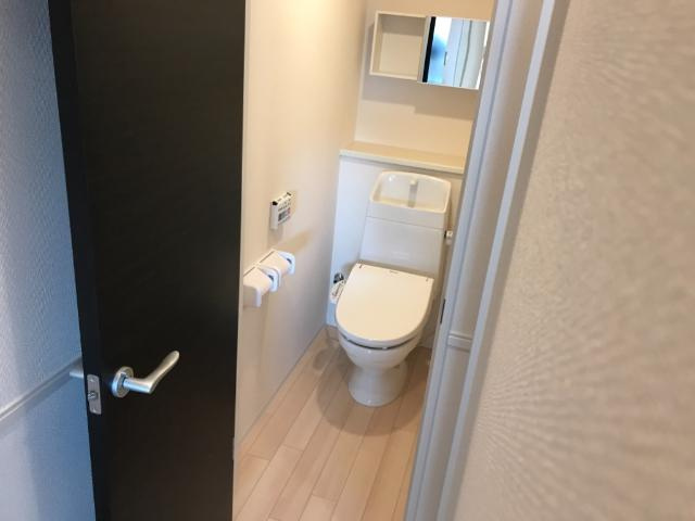 シャワー付トイレ