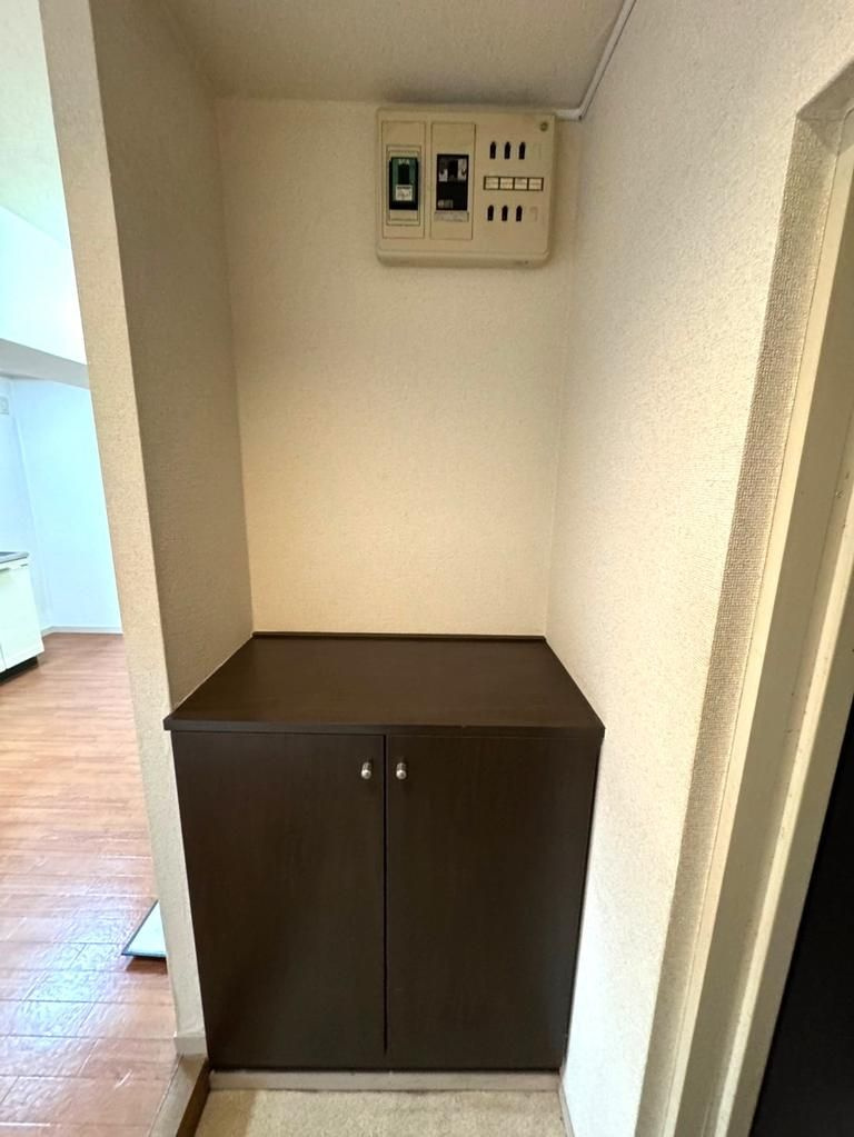 エヴェナール江戸川橋の玄関