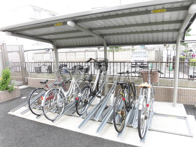 ブロッサム　コートのその他共用部分|駐輪場です！！