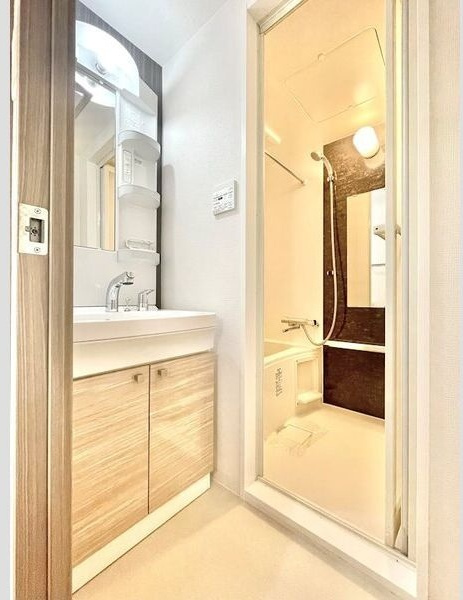 エスリード千種パークフロントの洗面所