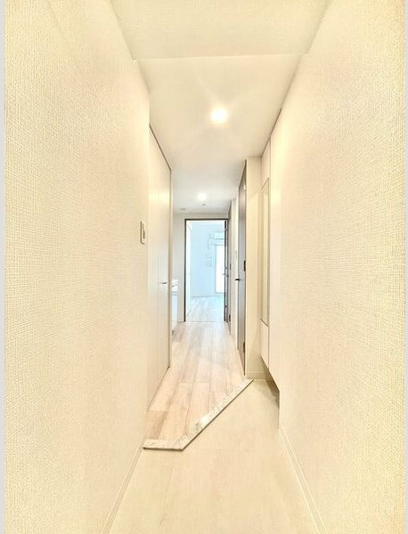 エスリード千種パークフロントの玄関