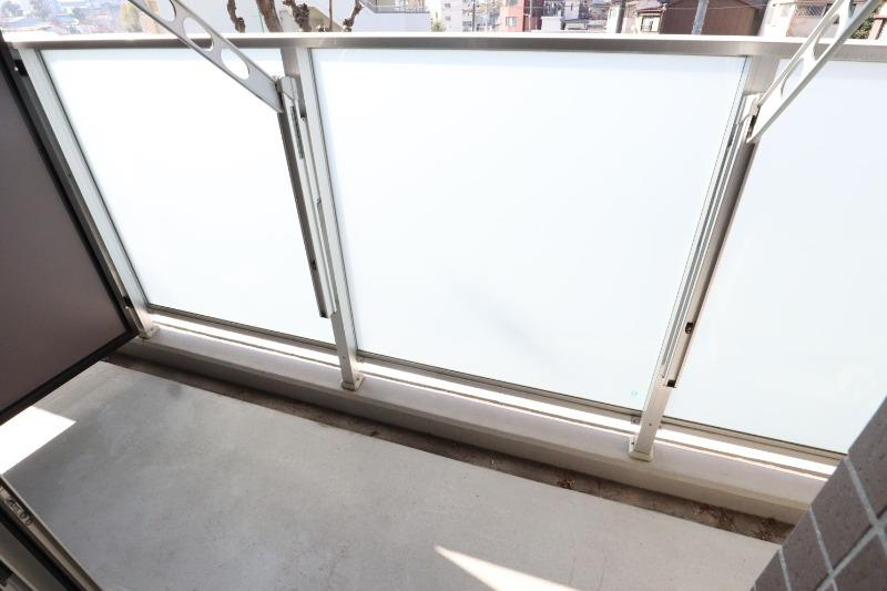 パークヒルズ新大阪willのバルコニー