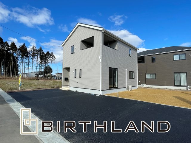 想定年間賃料111.6万　想定利回り5.64％　木造戸建の外観