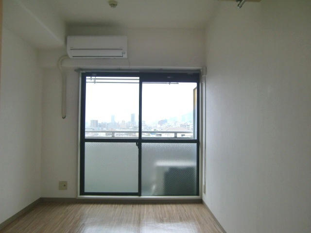 メゾン・ド・六甲パートⅠの居間・リビング