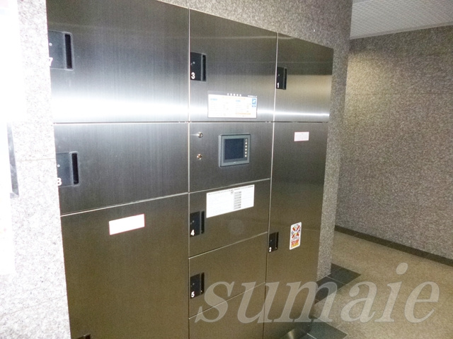 リヴ　ウェル　アサヒのその他共用部分|便利な宅配ＢＯＸ完備です♪