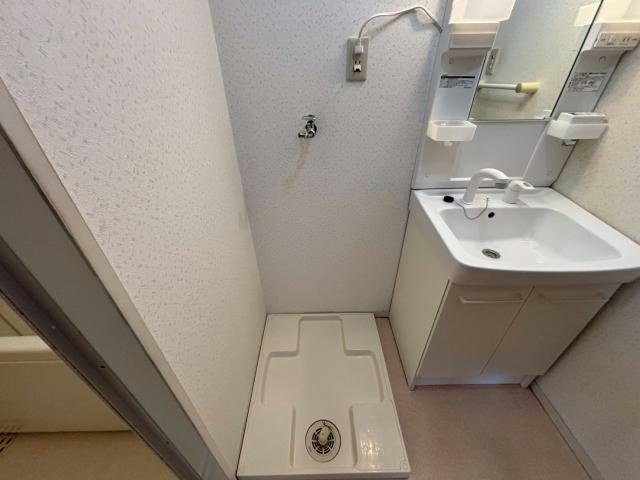 ファミール安室東　A棟の洗面所