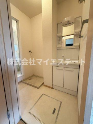 【洗面所】 | パルファンローズ