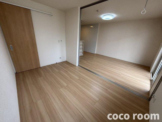 カーサＭの洋室