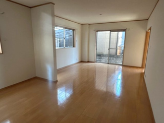 【居間・リビング】 | 右京区山ノ内御堂殿町