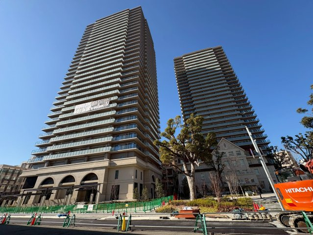 宝塚市梅野町の賃貸マンションの外観|おしゃれな外観です