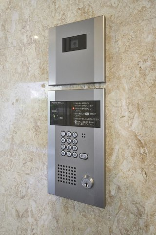 コート市ヶ谷のエントランス|コート市ヶ谷：オートロック付きマンションです！