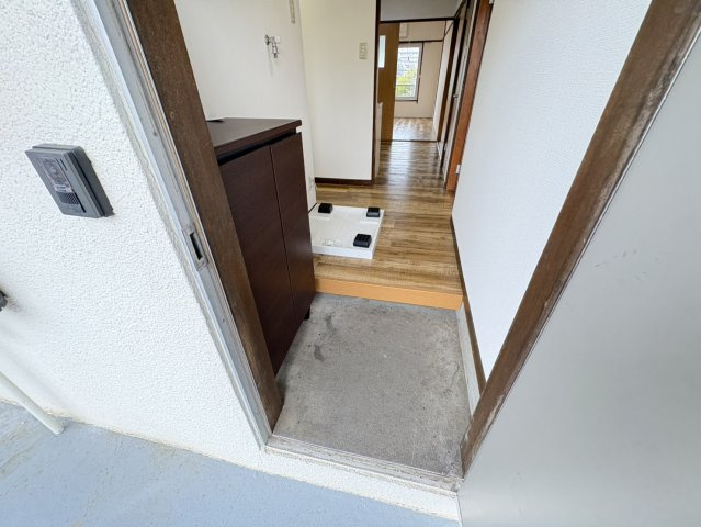 永井コーポラスの玄関