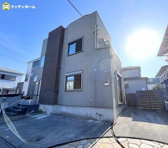 越谷市弥栄町4丁目　中古一戸建て