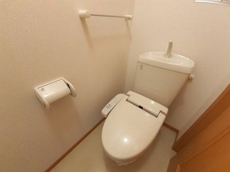 【トイレ】 | コモド　アビターレ | ゆったりとした空間のトイレです