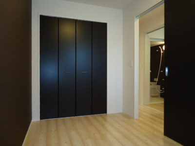 【内装】 | レジェンド | 洋室