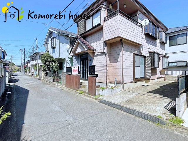 上尾市大字久保　中古一戸建ての前面道路含む現地写真|26.4.11撮影済み
