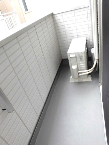 エクセリア西小岩のバルコニー