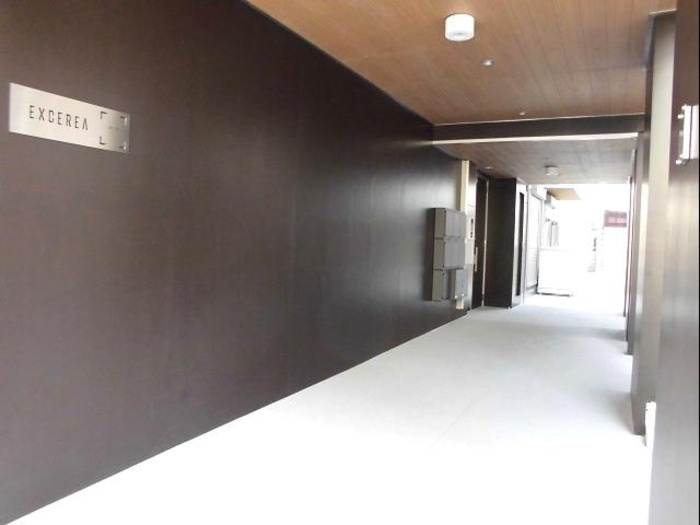 エクセリア西小岩の玄関