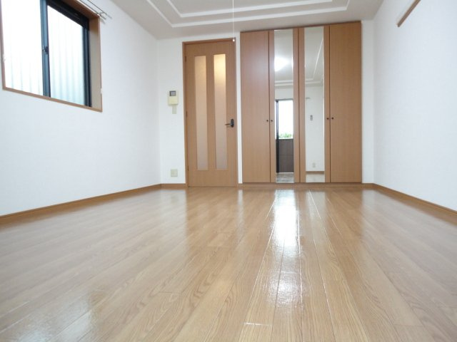 ルミナスハイムの内装|洋室