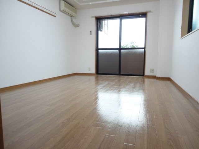 ルミナスハイムの内装|洋室