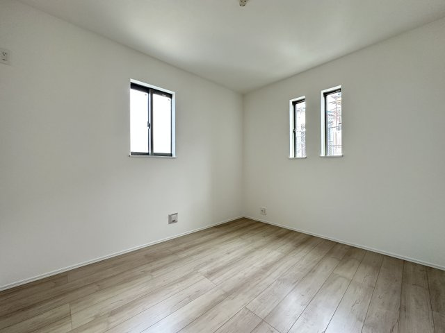 神戸市垂水区乙木新築戸建の洋室