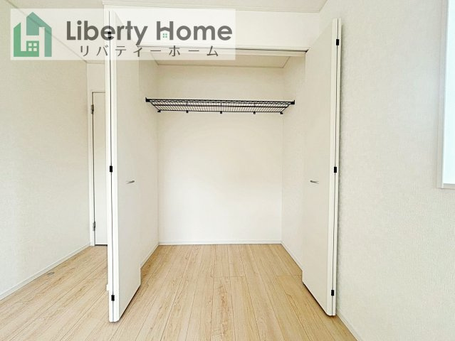 つくば市高見原第17　新築戸建　2号棟の収納