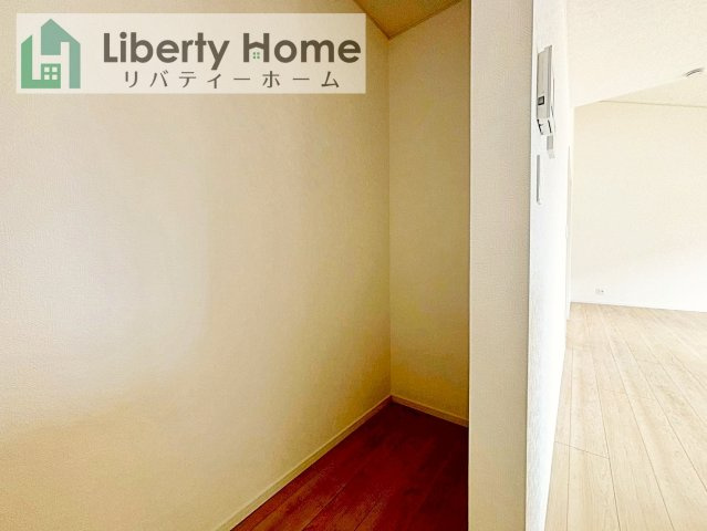 つくば市高見原第17　新築戸建　2号棟の収納