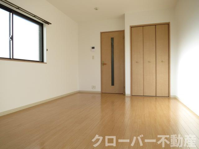 サンライズマンションの居間・リビング
