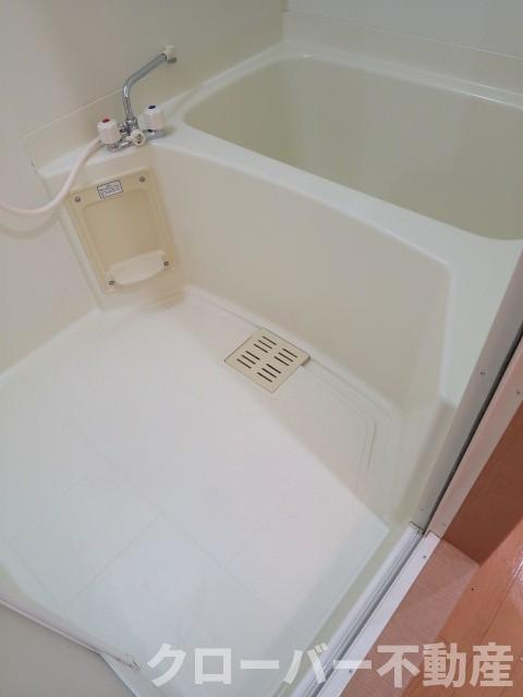 サンライズマンションの浴室