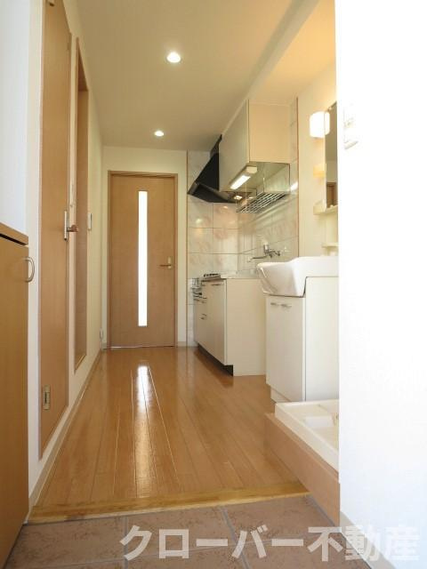 サンライズマンションの玄関