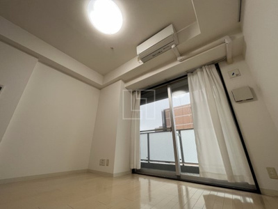 【居間・リビング】 | ルネ日本橋アネーロ | ルネ日本橋アネーロ　洋室