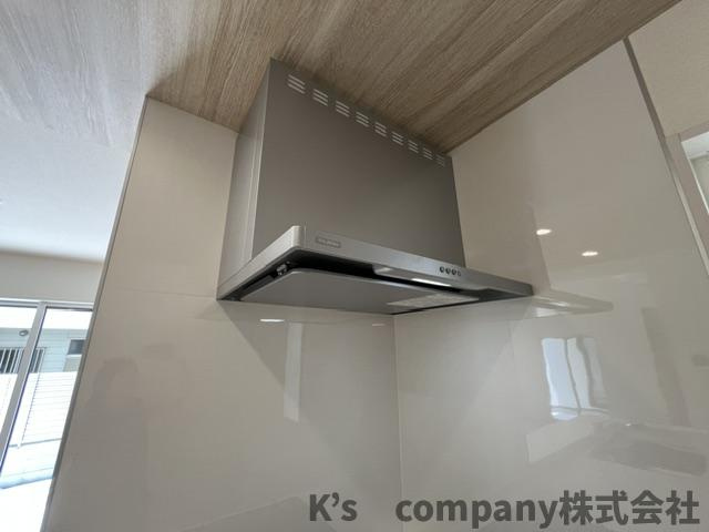 ◎茅ヶ崎市堤　新築戸建のキッチン|レンジフード♪