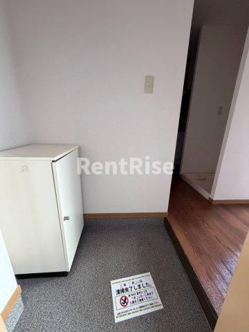 Surplusニワコーポの内装