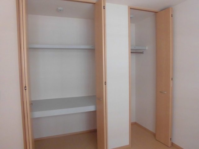 ハーモニアス瑞江　Ⅱの収納|他部屋参考写真