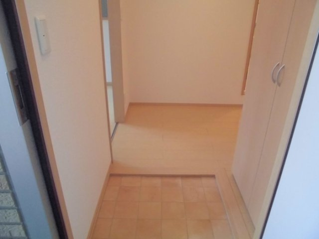 ハーモニアス瑞江　Ⅱの玄関|他部屋参考写真