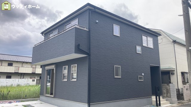 越谷市宮本町4丁目　新築一戸建ての外観