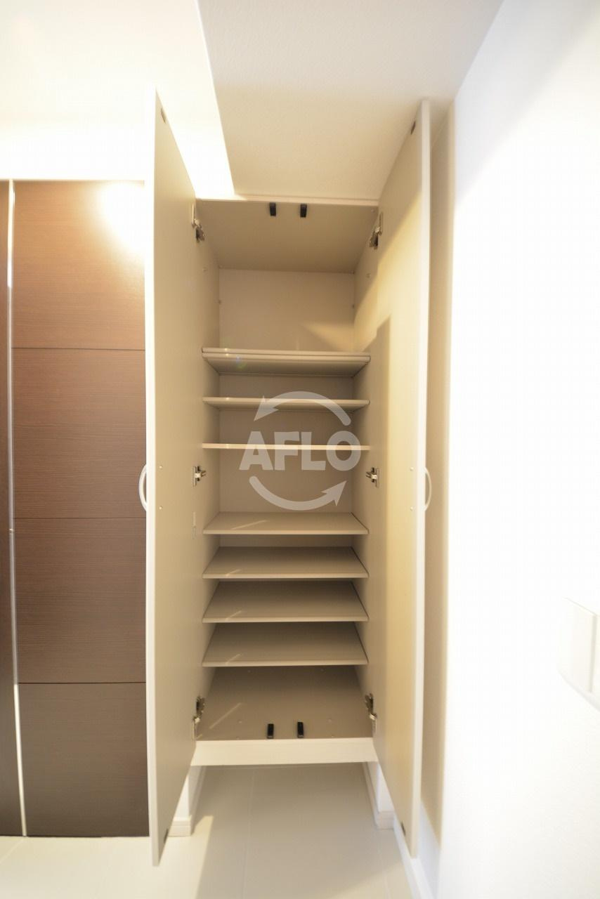 GALLERY谷町の玄関|GALLERY谷町（ギャラリー谷町）　下駄箱