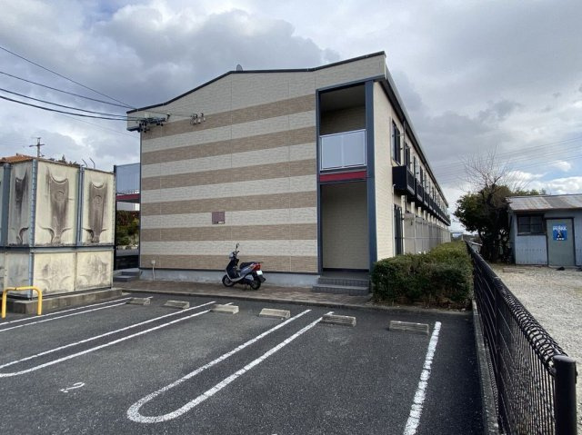 レオパレス大将ヶ根の外観