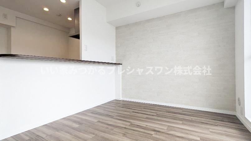 「高田」駅徒歩5分◆新規フルリノベーション◆綱島ビューハイツ303号室