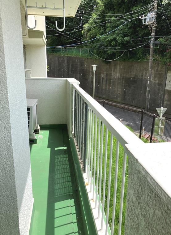 洋光台南第二団地６街区２０号棟のバルコニー