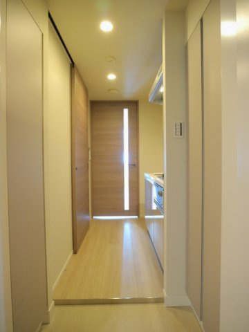 プラウドフラット東日本橋の玄関