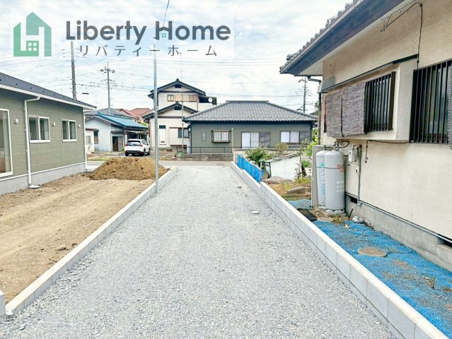 つくば市高見原第17　新築戸建　3号棟の駐車場