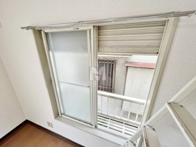 【セキュリティ】 | 仲宿ハイツ | ～シャッター付き～参考写真（同間取２０３号室）