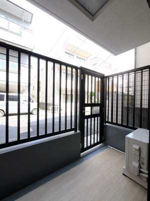 【バルコニー】 | ラフィスタ品川戸越