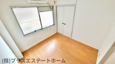 【居間・リビング】 | 良本三川口マンション