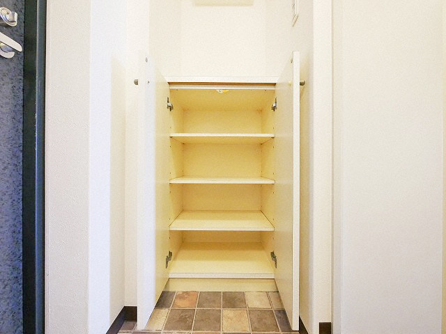 シャルマン新大阪の収納